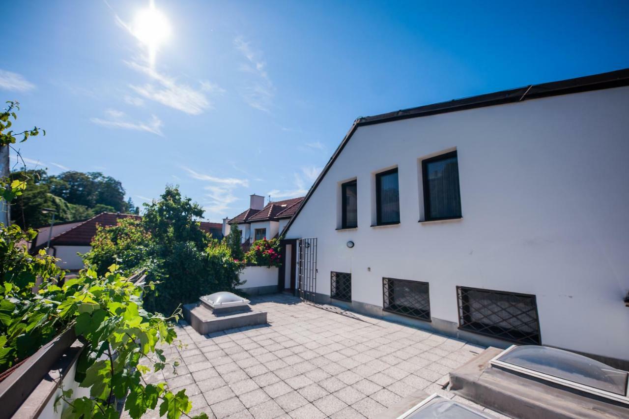Penzion La Route Prague Exterior photo